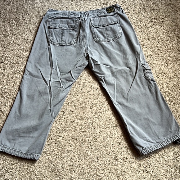 Lucky Brand Gray Capri Pants - Picture 3 of 4